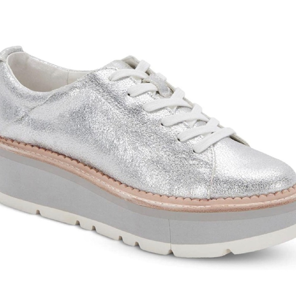 Dolce Vita Women's Toyah Sneaker